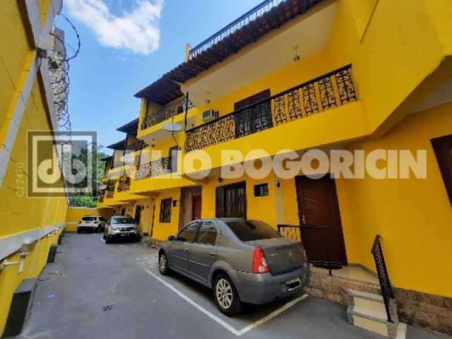 Casa em condomínio fechado com 2 quartos à venda na Rua André Rocha, Taquara, Rio de Janeiro, 173 m2 por R$ 395.000