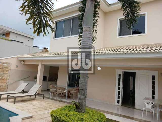 Casa em condomínio fechado com 5 quartos à venda na Rua Omar Bandeira Ramidan Sobrinho, Recreio dos Bandeirantes, Rio de Janeiro, 251 m2 por R$ 1.990.000