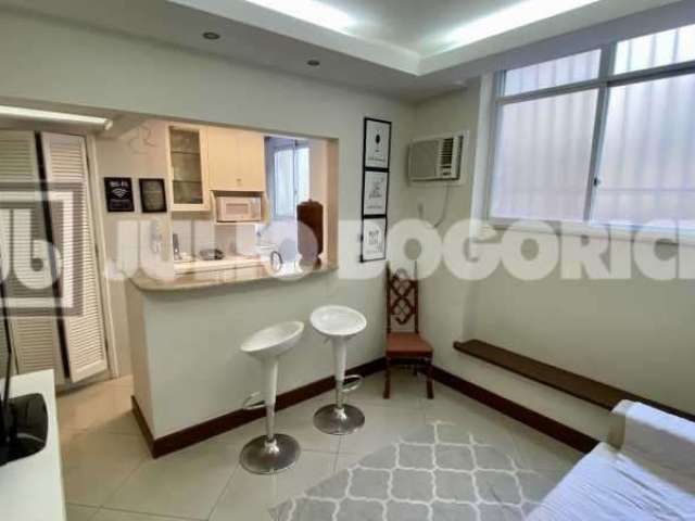 Apartamento com 1 quarto à venda na Avenida Bartolomeu Mitre, Leblon, Rio de Janeiro, 47 m2 por R$ 1.050.000