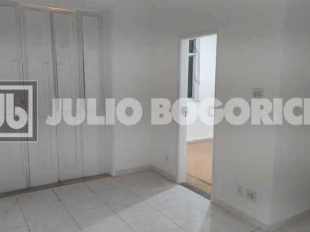 Apartamento com 2 quartos à venda na Rua José Bonifácio, Todos os Santos, Rio de Janeiro, 64 m2 por R$ 210.000