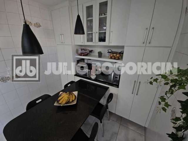 Apartamento com 3 quartos à venda na Rua Paulo Silva Araújo, Méier, Rio de Janeiro, 167 m2 por R$ 790.000