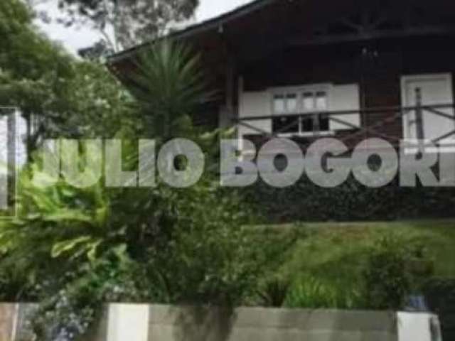 Casa em condomínio fechado com 2 quartos à venda na Avenida Central Ewerton Xavier, Itaipu, Niterói, 400 m2 por R$ 500.000