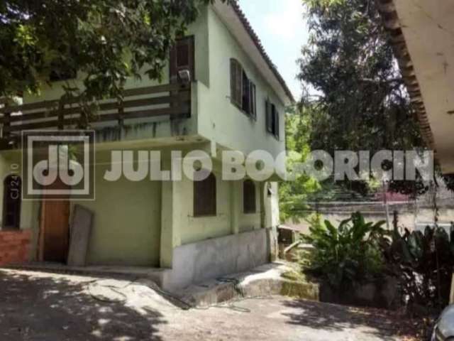 Casa com 5 quartos à venda na Estrada Doutor Melchíades Peixoto, Baldeador, Niterói, 1368 m2 por R$ 350.000