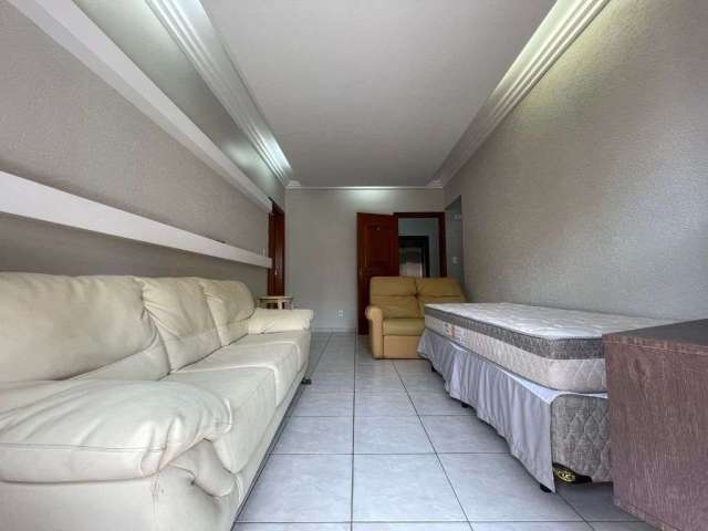 Apartamento 2 dormitórios mobiliado no canto do forte