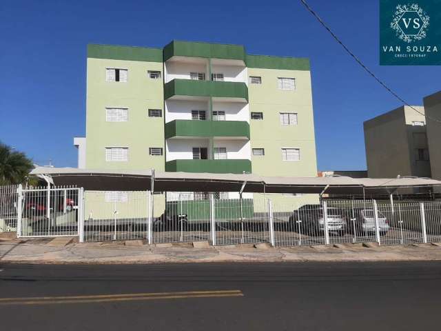 Apartamento 2 andar edifício Lígia atrás do hospital Haoc