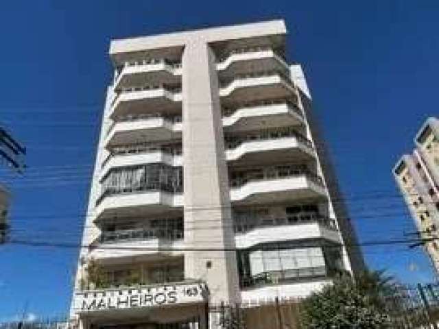 Apartamento em Jardim América  -  Goiânia