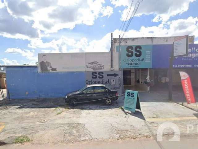 Prédio comercial em Vila Santa Efigenia  -  Goiânia