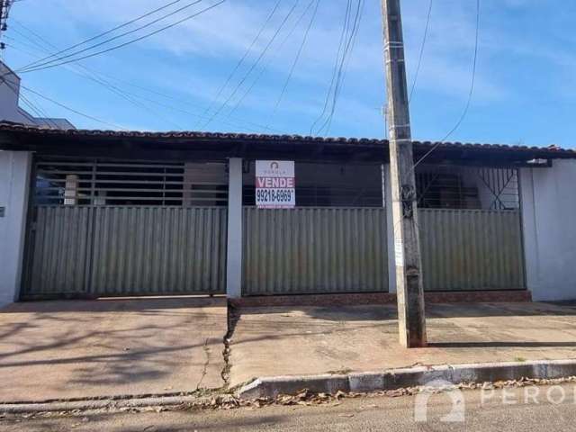 Casa em Setor Castelo Branco  -  Goiânia