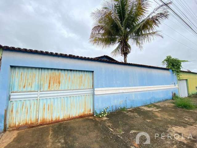 Casa em Setor Garavelo  -  Goiânia