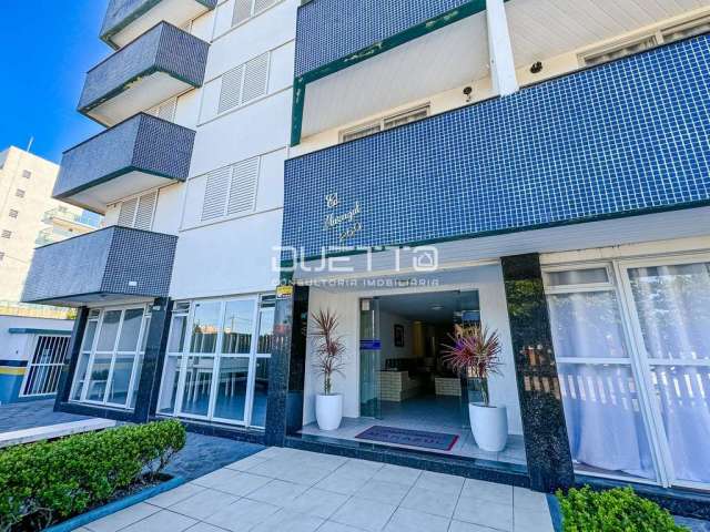 Apartamento com 03 dormitórios a poucos passos do mar