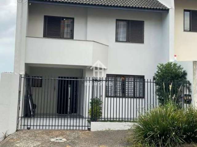 Triplex semi mobiliado na Vila Estrela