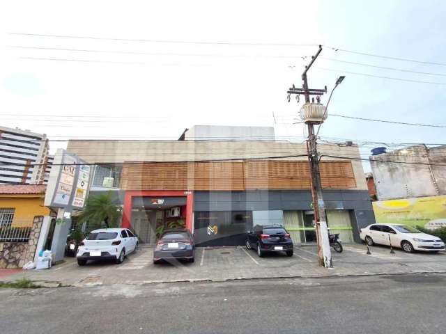 Sala comercial em ótima localização no bairro São José.