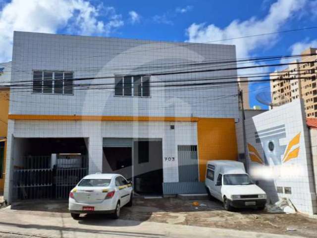 Sala comercial em ótima localização no bairro Ponto Novo.