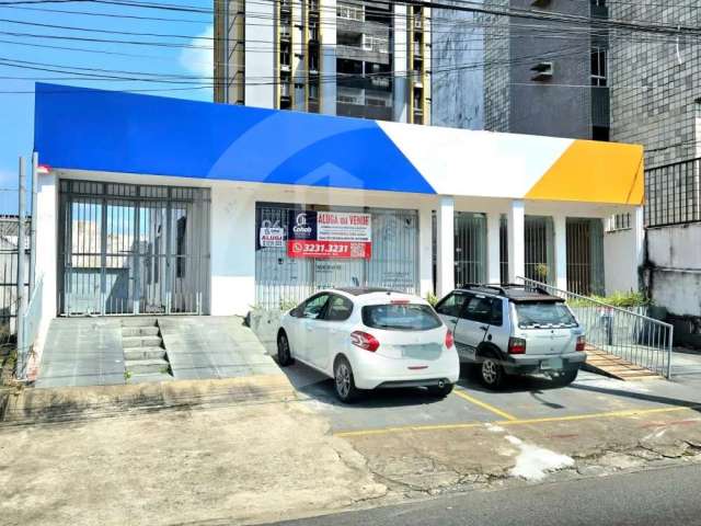 Excelente Ponto Comercial em localização estratégica na Av. Hermes Fontes, ótimo para seu negócio.