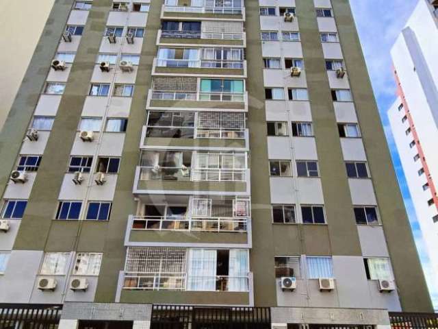 Apartamento na treze de Julho, com 3/4, DCE, 120m², cozinha Americana, Sombra.