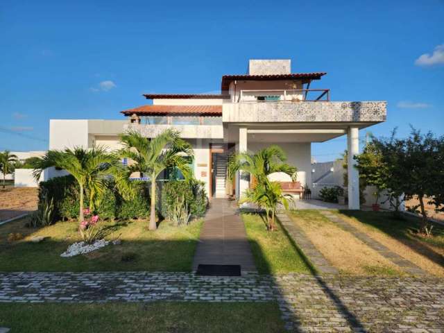 Casa duplex com 4/4 sendo 2 suítes, piscina à venda no condomínio Terras Alphaville Sergipe II