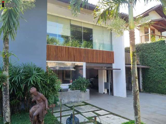 CASA NO GREENWOOD PARK - ITANHANGÁ - TRIPLEX 4 SUÍTES - 409m².