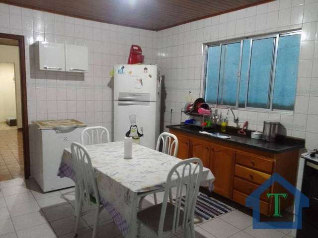 Casa com 3 dormitórios à venda no Jardim Maria Helena, Barueri/SP, 234 m² por R$ 590.000