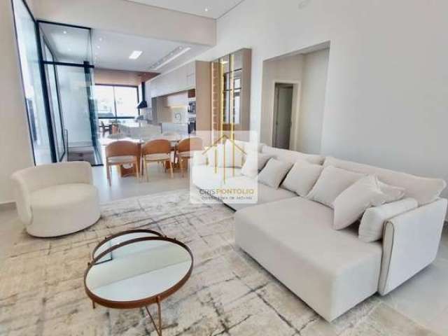 Casa de Luxo em Condomínio no Jardim Santa Rita: 4 Suítes, 2 Salas, 6 Vagas e 315m² - Indaiatuba-SP