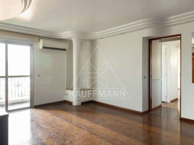 Apartamento à Venda na Vila Madalena: 3 Dormitórios (1 Suíte), 2 Vagas, 90m²