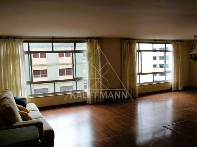 Apartamento á venda  no Jardim Paulista : 3 Dormitórios 1suíte 2 vagas -  163m²