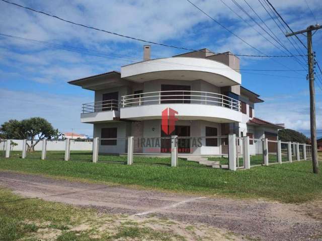 Casa com 6 dormitórios à venda, 400 m² por R$ 1.200.000,00 - Balneário Alfa - Arroio do Sal/RS