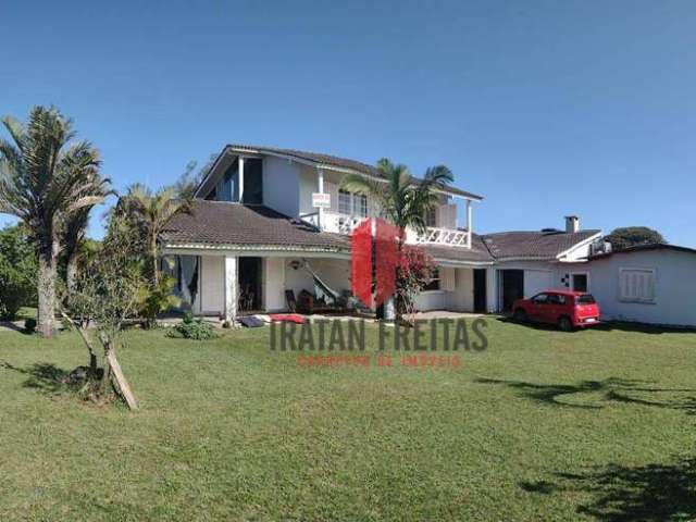 Casa com 6 dormitórios à venda, 400 m² por R$ 1.272.000,00 - Balneário Figueirinha - Arroio do Sal/RS