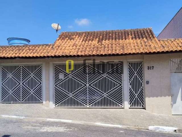 Casa com 3 quartos para alugar na Rua Tenente João Damasceno Pereira, 317, Jardim Marilu, Itapecerica da Serra, 190 m2 por R$ 3.000