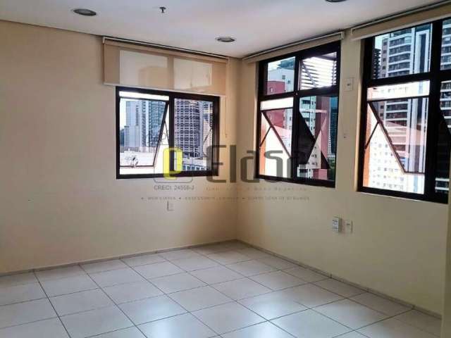 Sala comercial 42m2 R Américo Brasiliense - Chácara Santo Antônio