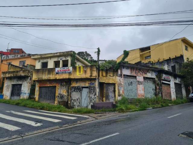 Casa à venda na Rua Grécia, 124, Veloso, Osasco por R$ 742.000