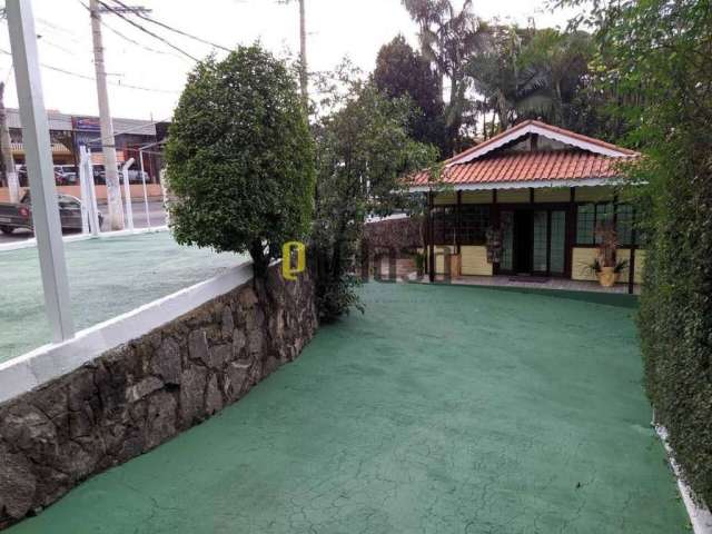 Casa com terreno - Vende / Aluga - Itapecerica da Serra