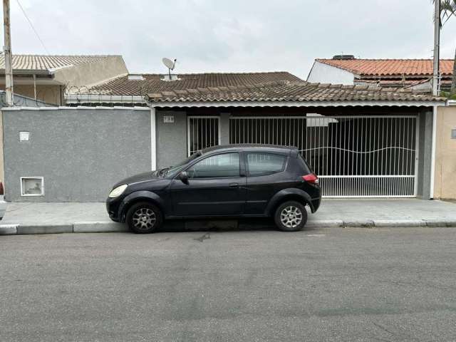 Casa para Venda em Bragança Paulista, JARDIM DAS LARANJEIRAS, 3 dormitórios, 1 suíte, 2 banheiros, 3 vagas