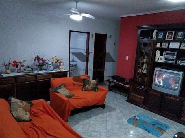 Casa à venda 3 Quartos, 1 Suite, 5 Vagas, 300M², Maranduba, Ubatuba - SP