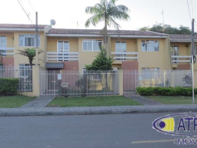 Sobrado com 3 quartos  para alugar, 123.00 m2 por R$2800.00  - Capao Da Imbuia - Curitiba/PR