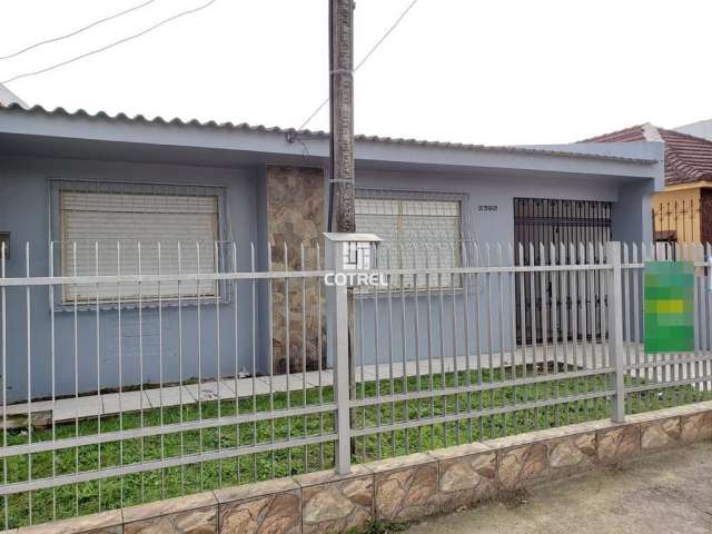 Casa 4 dormitórios e 3 vagas de garagem na Venâncio Aires  localizada na cidade