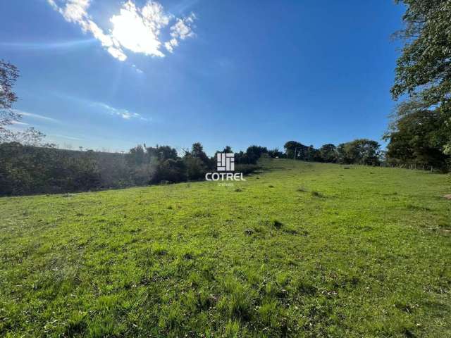 Chácara para venda com 5,6 hectares situada em Arroio do Sol/RS.