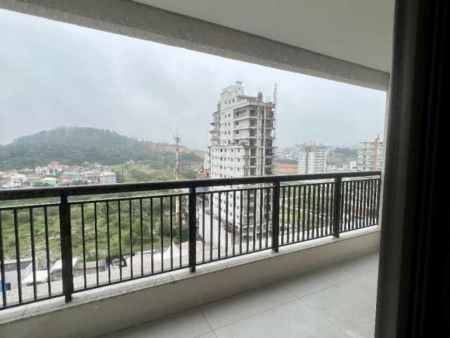 Excelente apartamento com 3 dormitórios, sendo 2 suítes no Bairro Pedra Branca, Palhoça/Sc