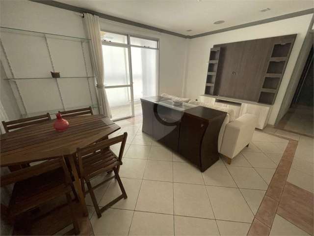 Apartamento com 2 quartos à venda em Icaraí - RJ