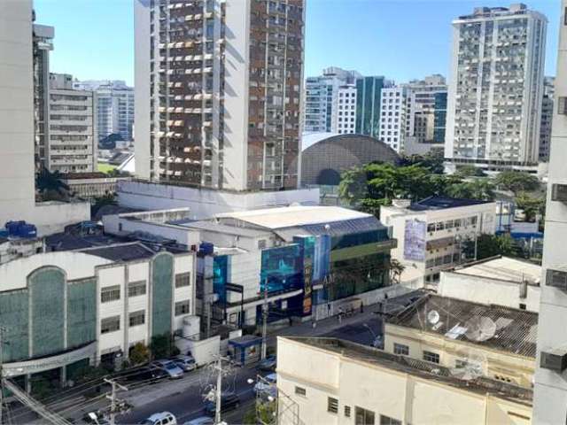 Apartamento com 3 quartos à venda em Icaraí - RJ