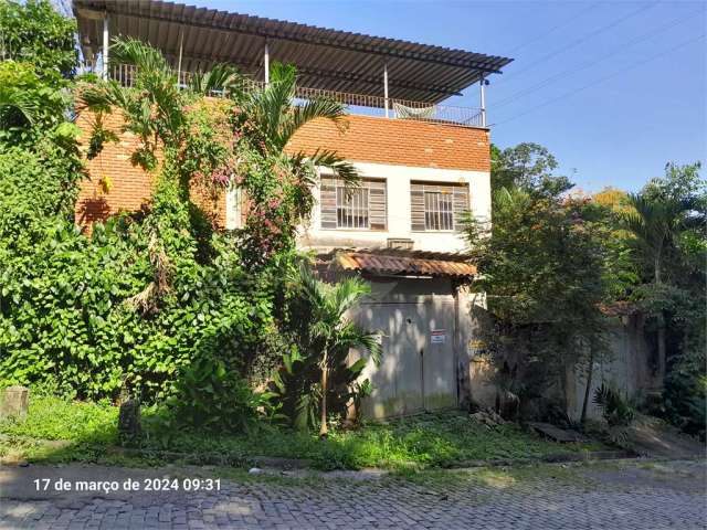 Casa com 6 quartos à venda em Fátima - RJ