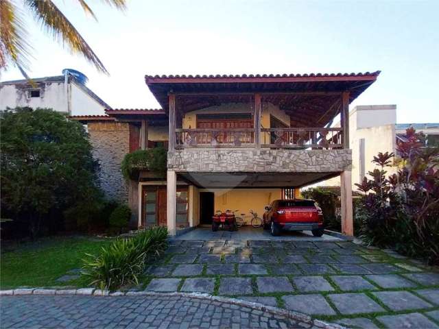 Casa com 4 quartos à venda em Itaipu - RJ