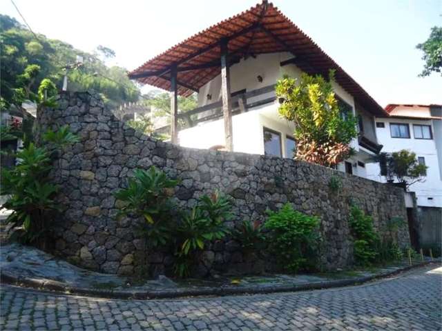 Casa-Niterói-São Francisco | Ref.: REO965805