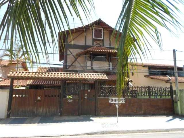 Casa com 4 quartos à venda em Itaipu - RJ