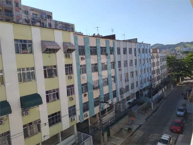 Apartamento com 2 quartos à venda em Fonseca - RJ