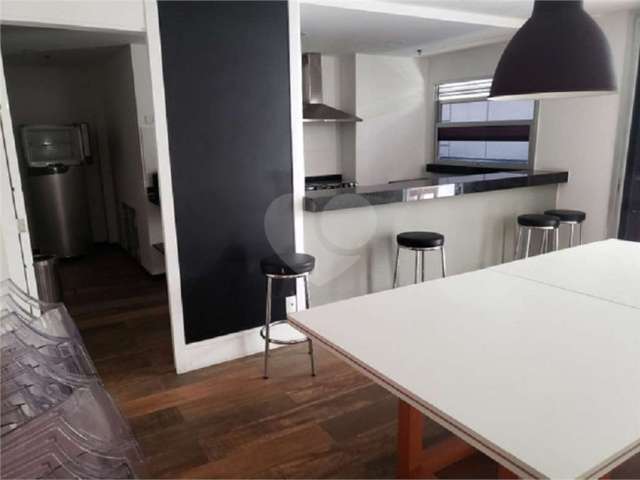 Ótimo apartamento 1 quarto no Condomínio Residencial Residencial Francelino Bastos(PORTEIRA FECHADA)