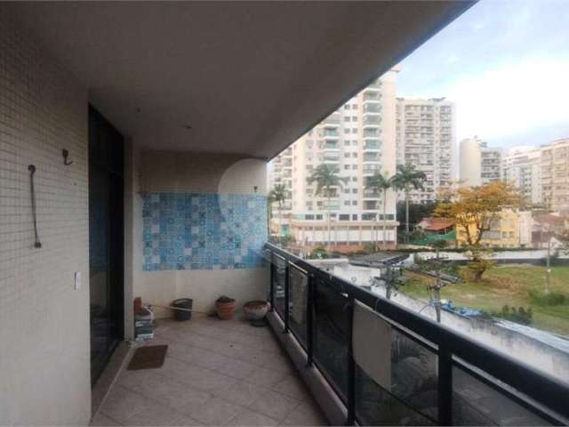 Apartamento com 3 quartos à venda em Icaraí - RJ