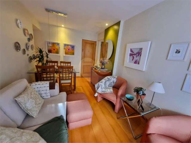 Apartamento com 3 quartos à venda em Santa Rosa - RJ