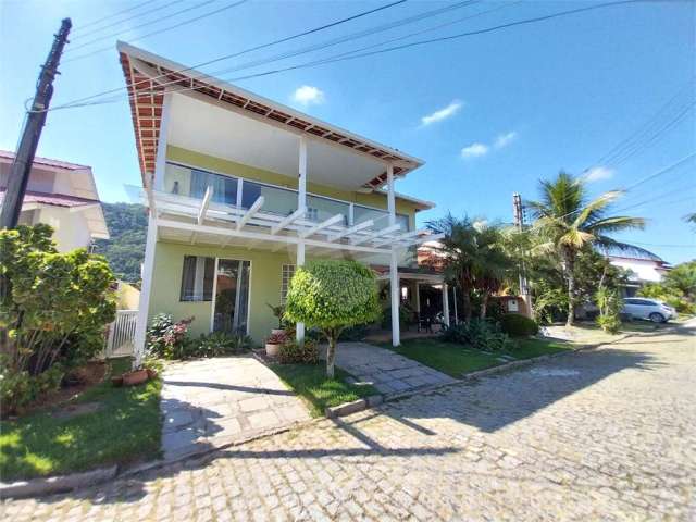 Casa com 4 quartos à venda em Piratininga - RJ