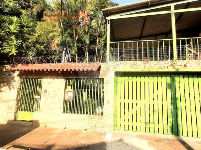 Casa com 3 quartos à venda em Charitas - RJ