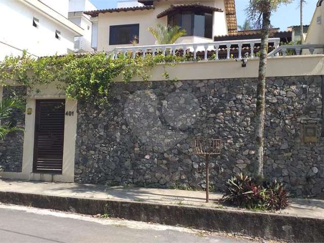 Casa com 3 quartos à venda em Vila Progresso - RJ